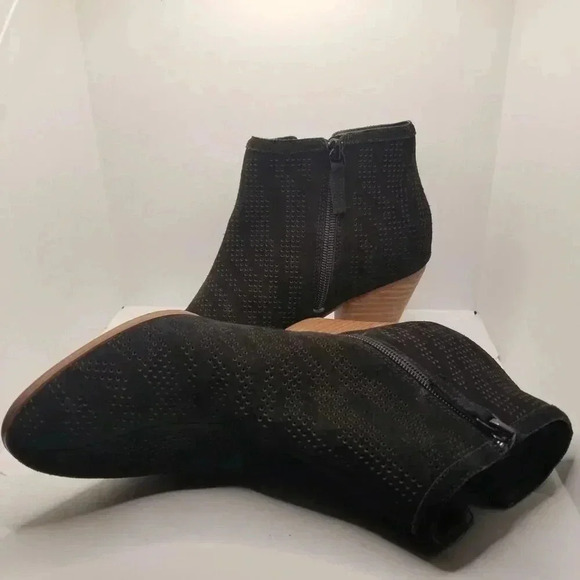 Violet & Red Black Leather Suede Western Style Jensen Booties Sz 8M - Picture 4 of 16